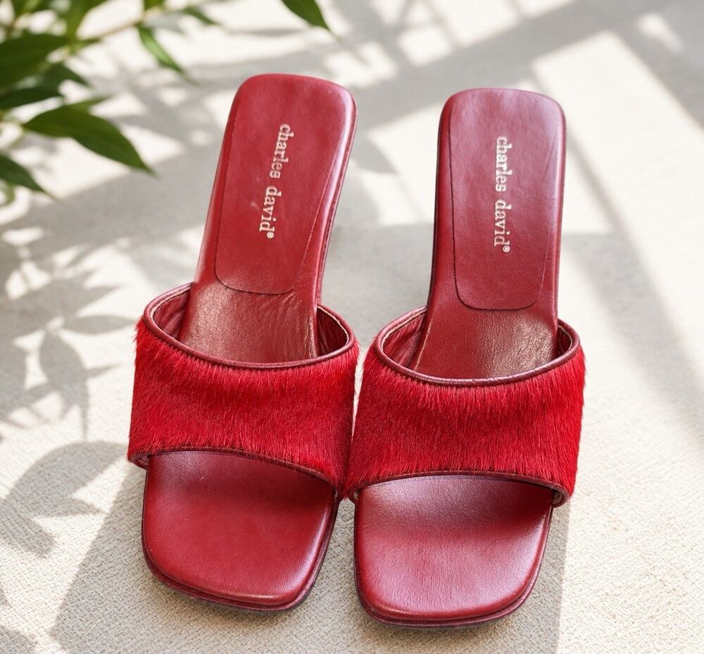 CHARLES DAVID - Red Fur Wooden Heels Square Toe 9.5 Y2K Rare Vintage